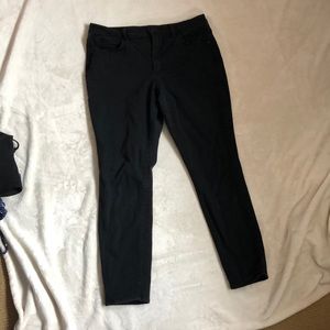 Black stretchy jeans